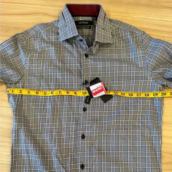 LEVINAS button down - Picture 4 of 7